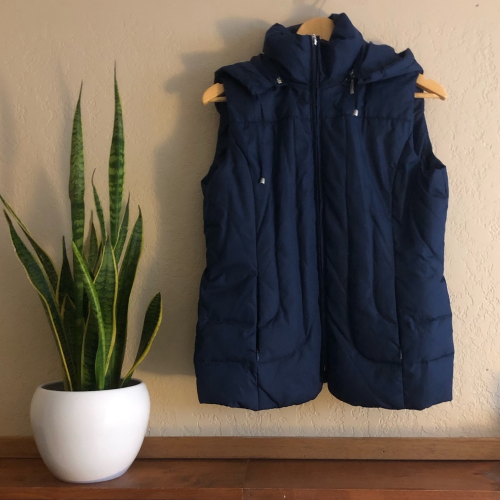 Navy Blue Puffer Vest